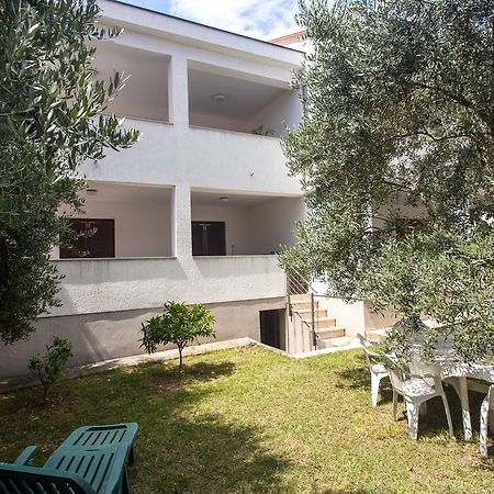 Adora Apartment Veglia Exterior foto