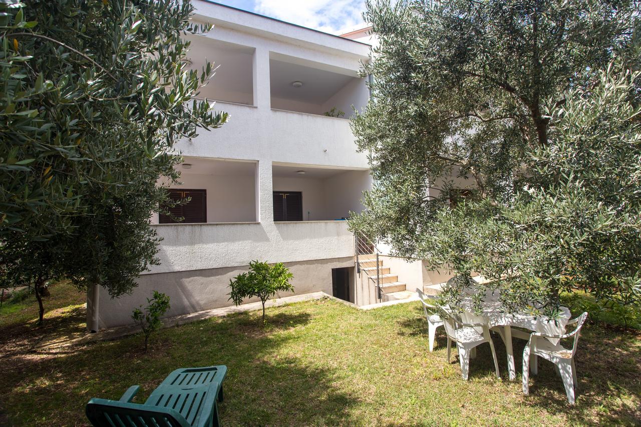 Adora Apartment Veglia Exterior foto