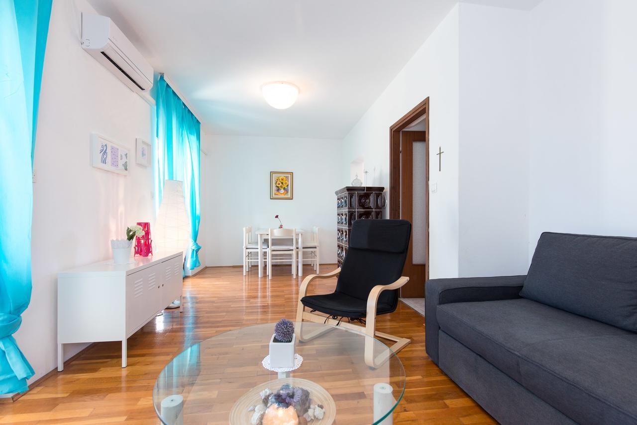 Adora Apartment Veglia Exterior foto